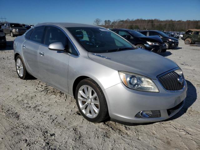 1G4PP5SK9D4142296 - 2013 BUICK VERANO SILVER photo 4