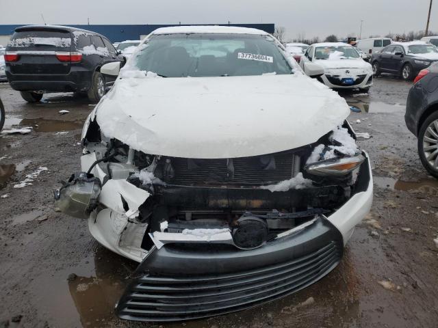 4T4BF1FK5FR491593 - 2015 TOYOTA CAMRY LE WHITE photo 5