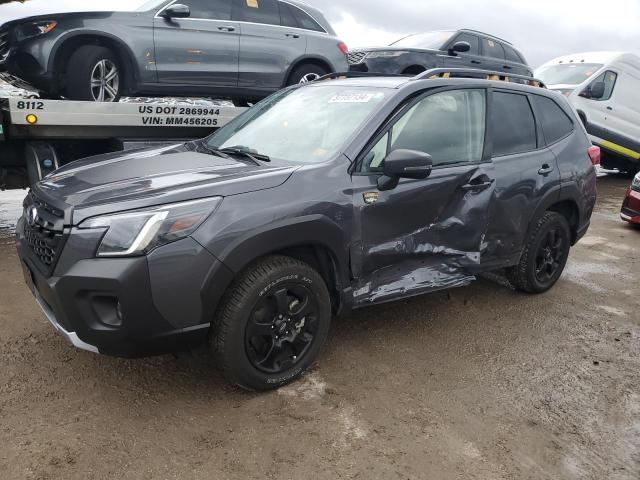 JF2SKAMCXNH417262 - 2022 SUBARU FORESTER WILDERNESS GRAY photo 1