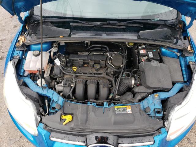 1FAHP3F25CL444850 - 2012 FORD FOCUS SE BLUE photo 11