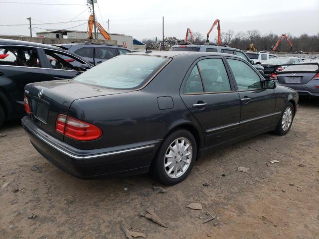 WDBJF65J41B348671 - 2001 MERCEDES-BENZ E 320 CHARCOAL photo 3