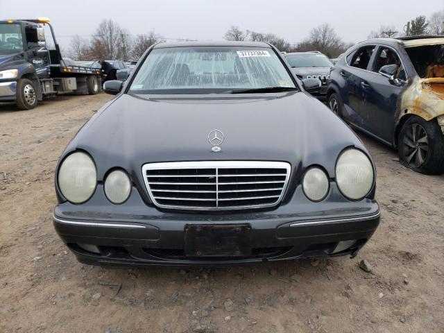 WDBJF65J41B348671 - 2001 MERCEDES-BENZ E 320 CHARCOAL photo 5