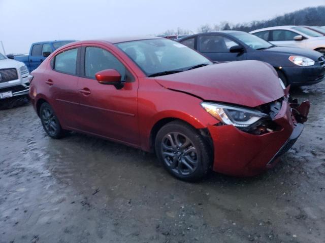 3MYDLBYV2KY527245 - 2019 TOYOTA YARIS L RED photo 4