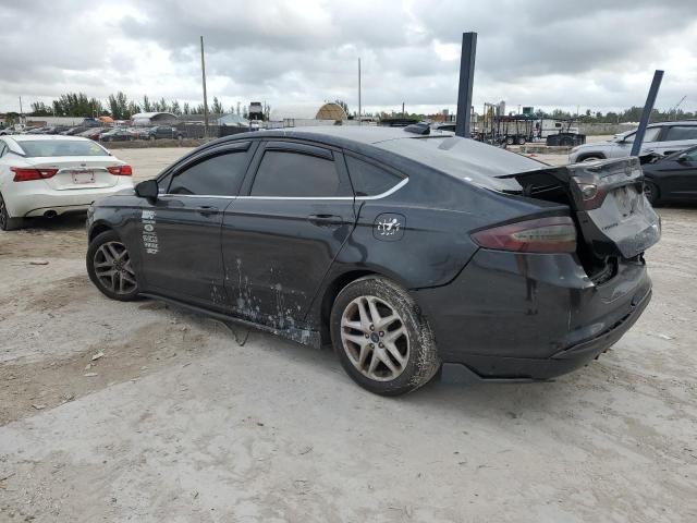 3FA6P0H79FR258409 - 2015 FORD FUSION SE BLACK photo 2