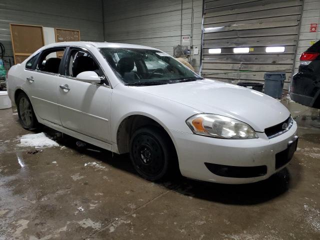 2G1WC5E32D1187584 - 2013 CHEVROLET IMPALA LTZ WHITE photo 4