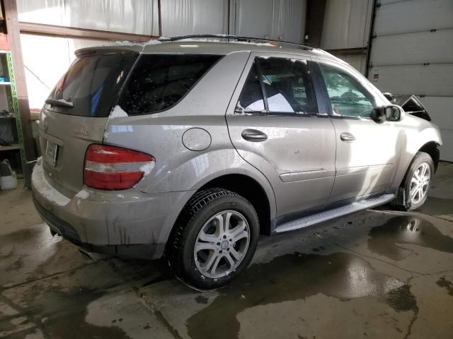 4JGBB22E28A434266 - 2008 MERCEDES-BENZ ML 320 CDI GRAY photo 3
