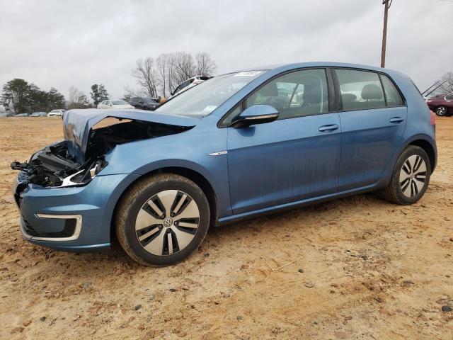 WVWKP7AU3GW907833 - 2016 VOLKSWAGEN E-GOLF SE BLUE photo 1