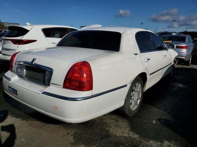 1LNHM82W96Y622710 - 2006 LINCOLN TOWN CAR S WHITE photo 3