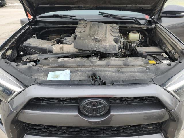 JTEBU5JR4K5665069 - 2019 TOYOTA 4RUNNER SR5 GRAY photo 11