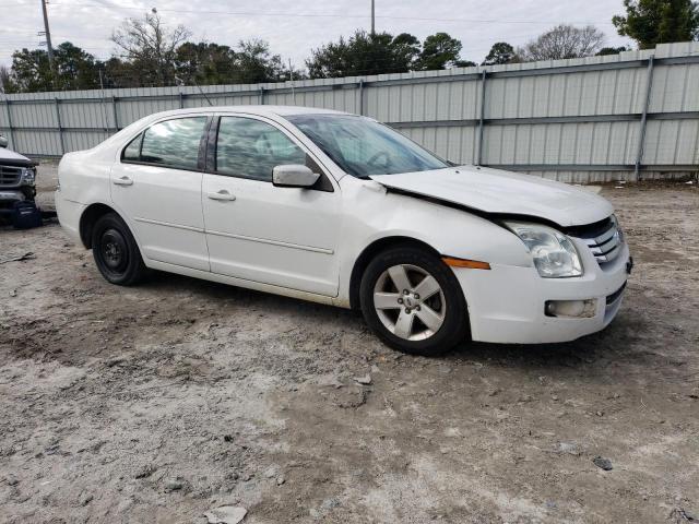 3FAHP07Z08R246728 - 2008 FORD FUSION SE WHITE photo 4