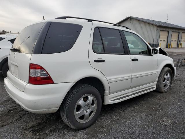 4JGAB54E72A329157 - 2002 MERCEDES-BENZ ML 320 WHITE photo 3