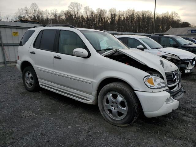 4JGAB54E72A329157 - 2002 MERCEDES-BENZ ML 320 WHITE photo 4