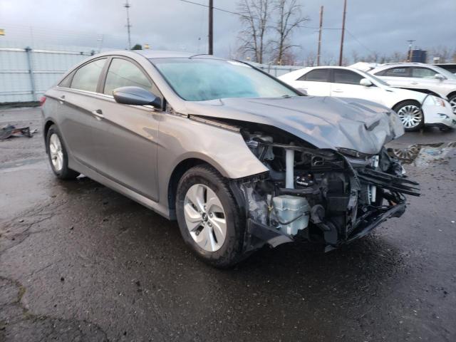 5NPEB4AC8EH823172 - 2014 HYUNDAI SONATA GLS GRAY photo 4