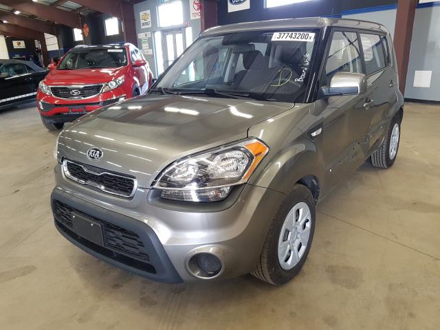 KNDJT2A56D7561298 - 2013 KIA SOUL  photo 2