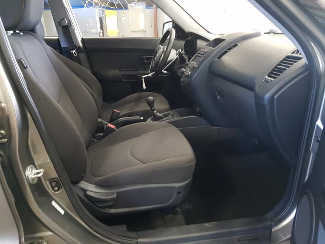 KNDJT2A56D7561298 - 2013 KIA SOUL  photo 5