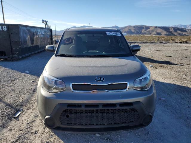 KNDJN2A2XG7319019 - 2016 KIA SOUL GRAY photo 5