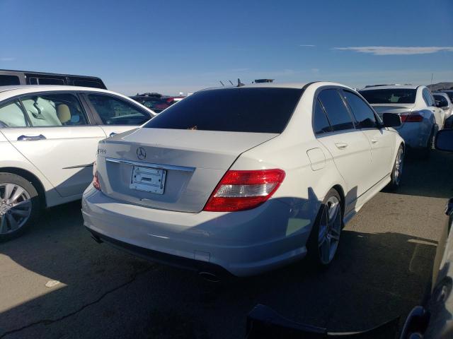 WDDGF54X19F223987 - 2009 MERCEDES-BENZ C 300 WHITE photo 3