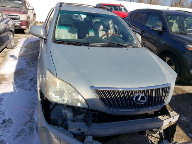 JTJHA31U040047065 - 2004 LEXUS RX 330 SILVER photo 5