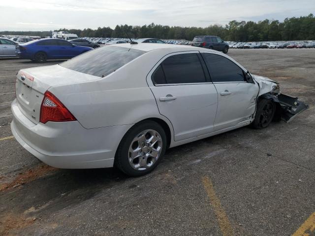 3FAHP0HG0AR259420 - 2010 FORD FUSION SE WHITE photo 3