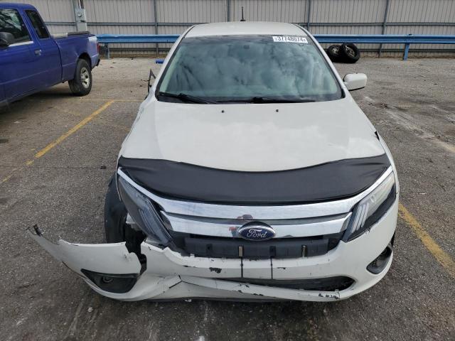 3FAHP0HG0AR259420 - 2010 FORD FUSION SE WHITE photo 5