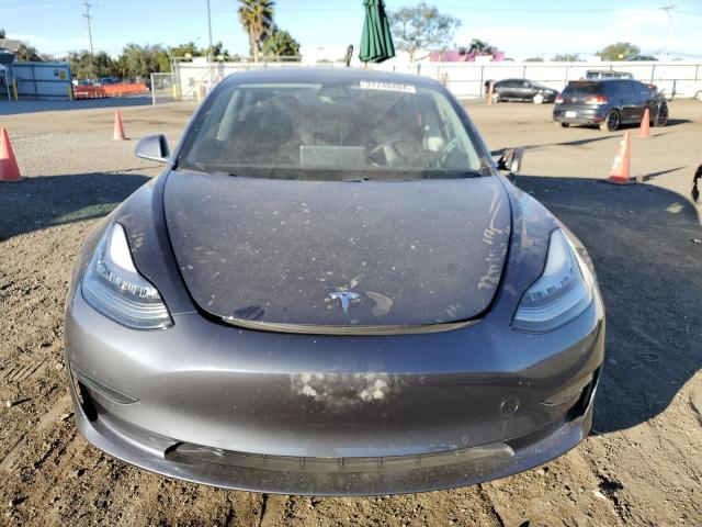 5YJ3E1EA0LF808490 - 2020 TESLA MODEL 3 GRAY photo 5