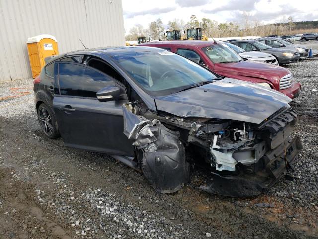 1FADP3L90JL245394 - 2018 FORD FOCUS ST SILVER photo 4