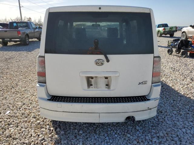 JTLKT324964083578 - 2006 TOYOTA SCION XB WHITE photo 6