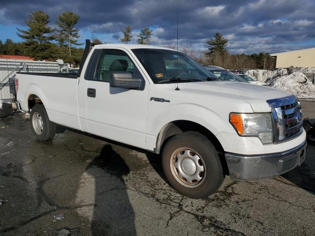 1FTMF1CW3AKB96852 - 2010 FORD F150 WHITE photo 4