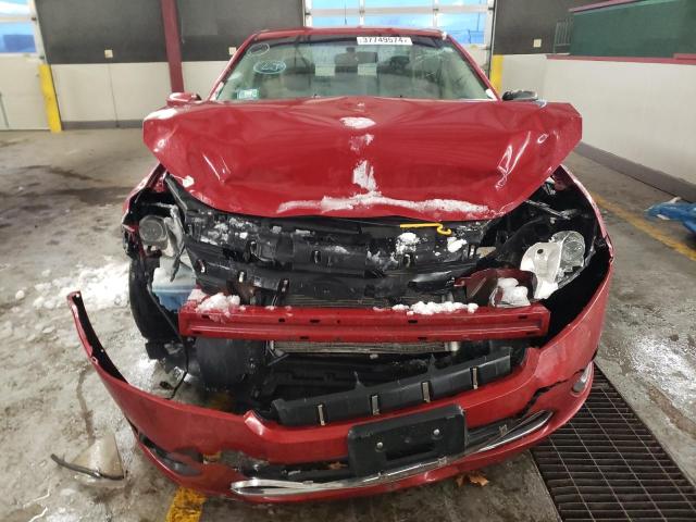 3FAHP0HG8AR152258 - 2010 FORD FUSION SE RED photo 5