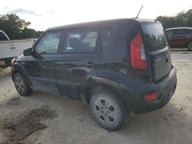 KNDJT2A59D7612146 - 2013 KIA SOUL BLACK photo 2