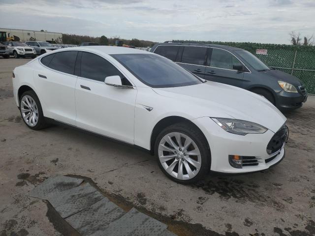 5YJSA1E23FF119743 - 2015 TESLA MODEL S WHITE photo 4