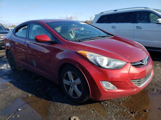 5NPDH4AE4DH392498 - 2013 HYUNDAI ELANTRA GLS RED photo 4