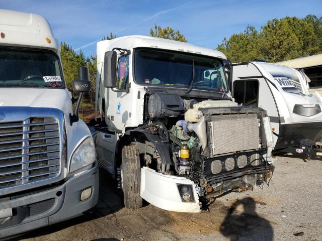 2015 VOLVO VN VNL, 