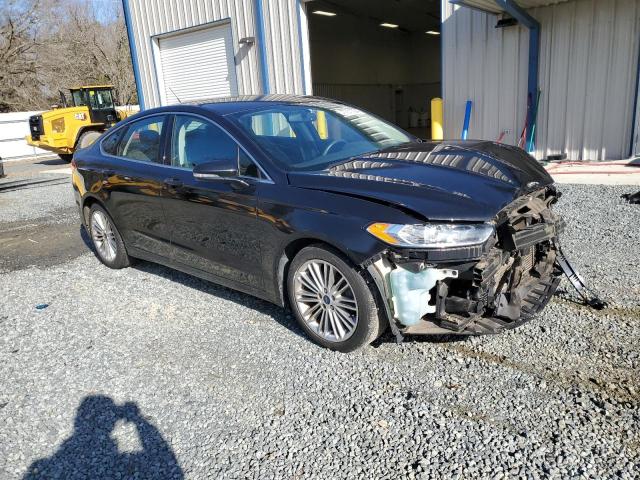 3FA6P0H92ER311483 - 2014 FORD FUSION SE BLACK photo 4