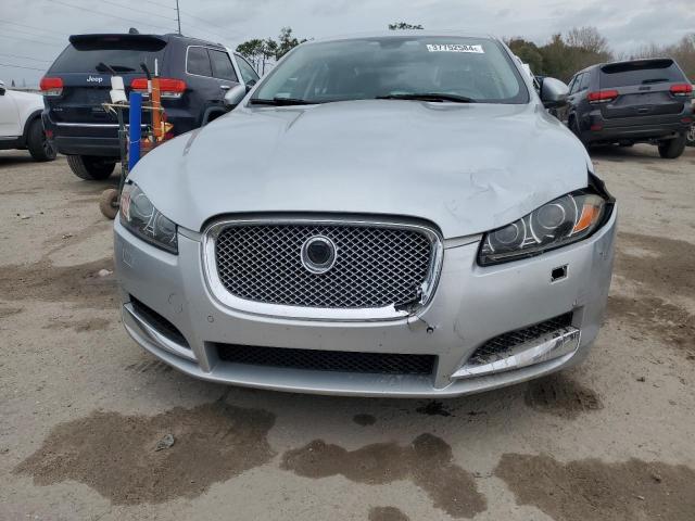 SAJWA0ES1DPS99305 - 2013 JAGUAR XF SILVER photo 5