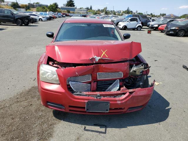 2D4FV48V15H158968 - 2005 DODGE MAGNUM SXT RED photo 5