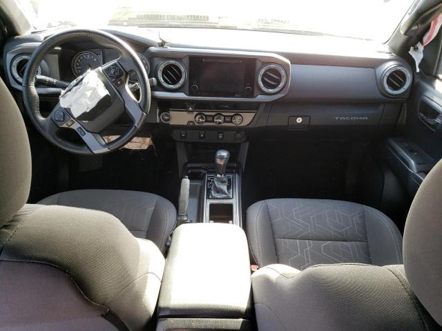 3TMAZ5CN4GM016529 - 2016 TOYOTA TACOMA DOUBLE CAB 银色 照片 8