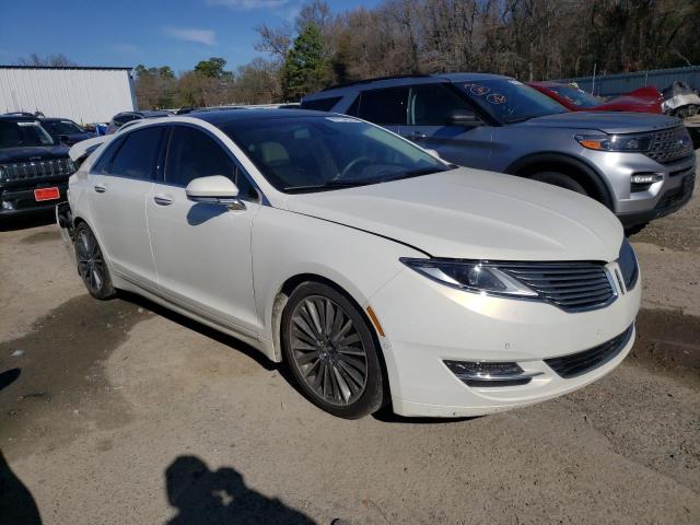 3LN6L2GK7DR813406 - 2013 LINCOLN MKZ WHITE photo 4