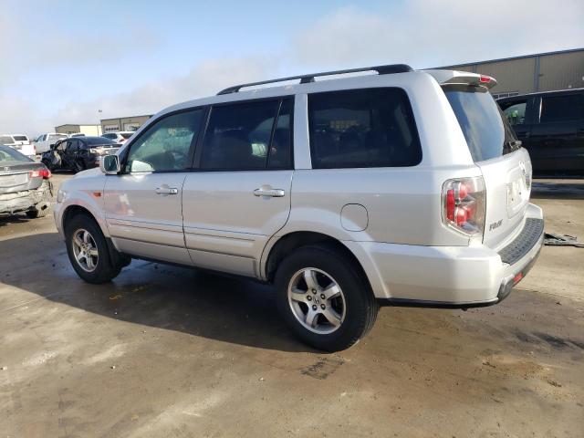 5FNYF28626B014000 - 2006 HONDA PILOT EX SILVER photo 2