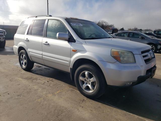 5FNYF28626B014000 - 2006 HONDA PILOT EX SILVER photo 4