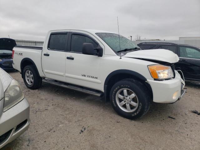 1N6BA0EC5CN331508 - 2012 NISSAN TITAN S WHITE photo 4