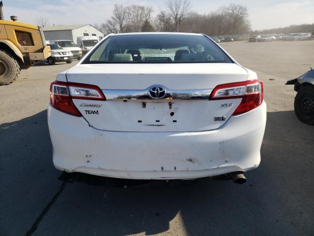 4T1BD1FK3CU028136 - 2012 TOYOTA CAMRY HYBRID WHITE photo 6