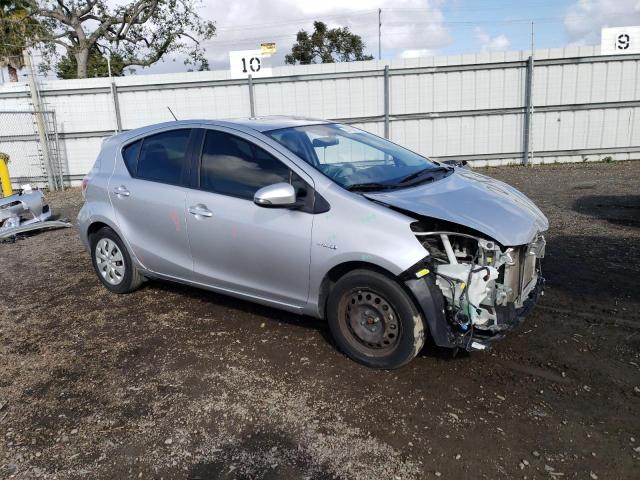 JTDKDTB3XE1060813 - 2014 TOYOTA PRIUS C SILVER photo 4