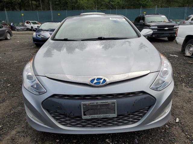 KMHEC4A46FA132944 - 2015 HYUNDAI SONATA HYBRID SILVER photo 5