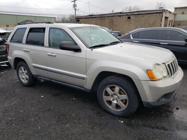 1J8GR48K19C554394 - 2009 JEEP GRAND CHER LAREDO 灰色 照片 4