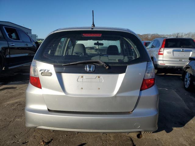 JHMGE8H31CC020028 - 2012 HONDA FIT SILVER photo 6