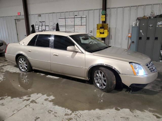 1G6KD57Y17U182075 - 2007 CADILLAC DTS GOLD photo 4