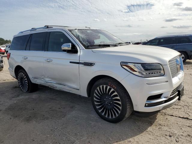 5LMJJ2TT6JEL13540 - 2018 LINCOLN NAVIGATOR BLACK LABEL WHITE photo 4