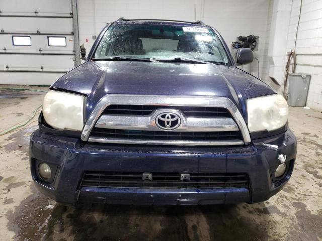 JTEBU14R960079135 - 2006 TOYOTA 4RUNNER SR5 BLUE photo 5