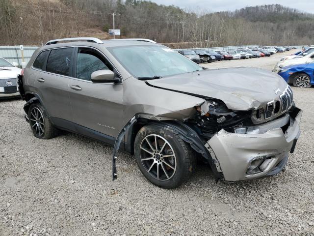 1C4PJLCBXKD348751 - 2019 JEEP CHEROKEE LATITUDE BEIGE photo 4